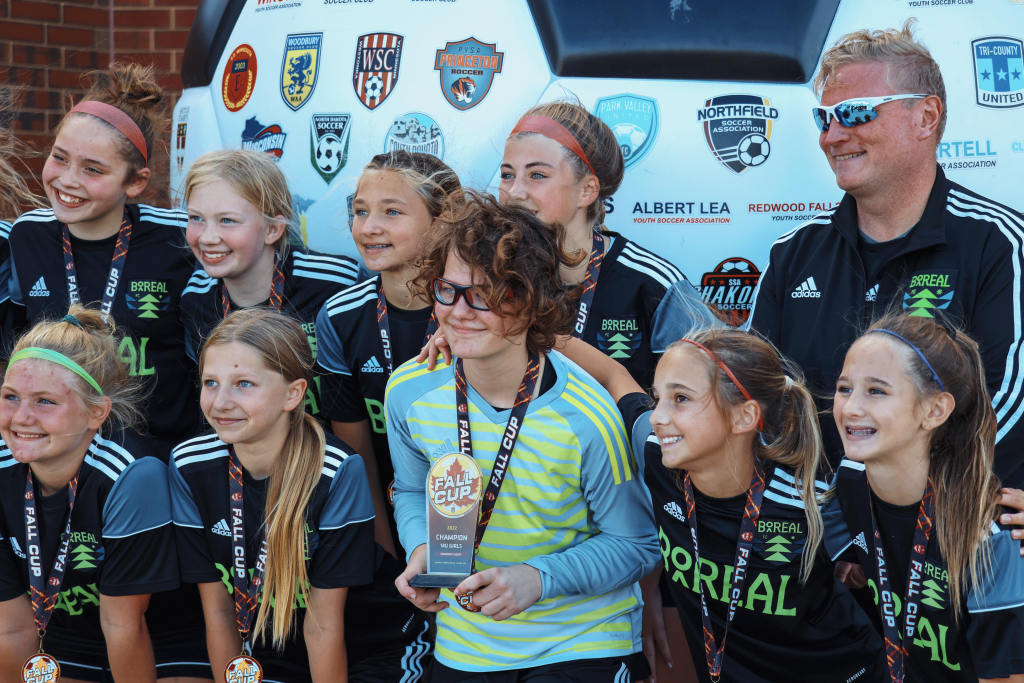 Photos: Crisp competition at Fall Cup Girls' Weekend | National Sports ...